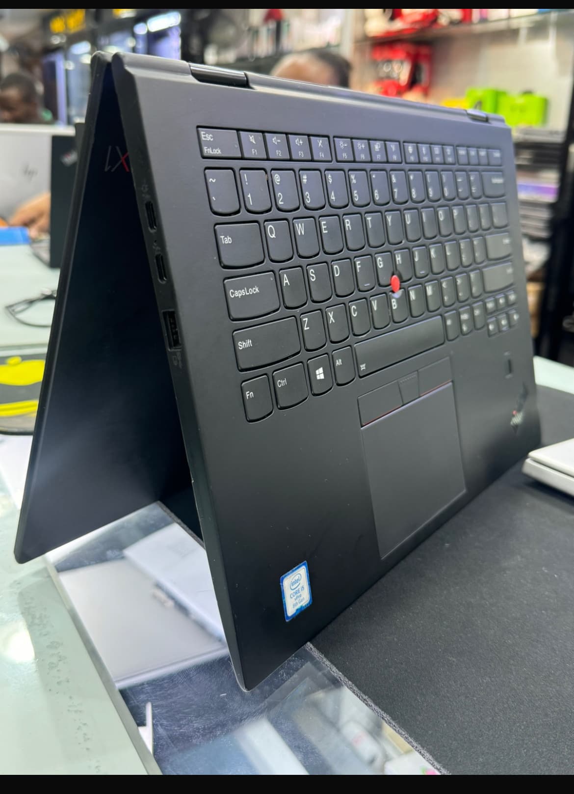 Lenovo ThinkPad X1 Yoga 3rd Gen – Ultimate Flexibility &amp; Power!